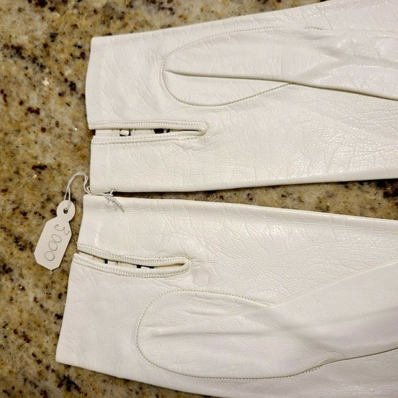 NEW Vintage Ladies White Soft Leather 8.5 " Gloves Size 5 (XS) Cutout Ribbons - Picture 6 of 12